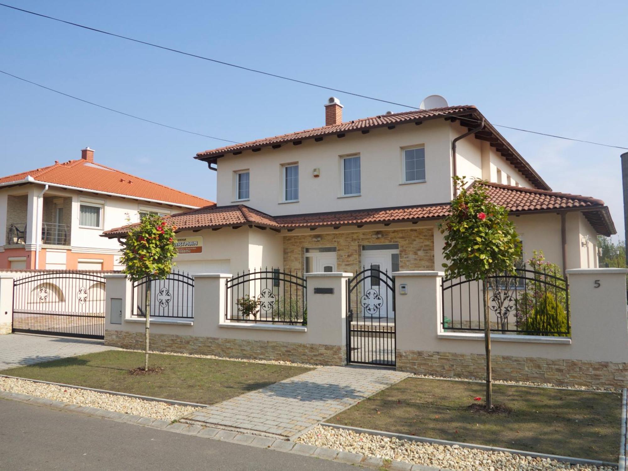 Aura Apartman Hajduszoboszlo Room photo